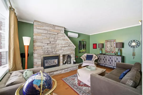 Cornwall, ON K6H 5X5,530 Lynwood DR