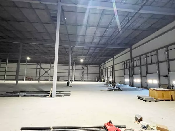 Niagara Falls, ON L2H 0A6,7901 BLACKBURN Pkwy #2