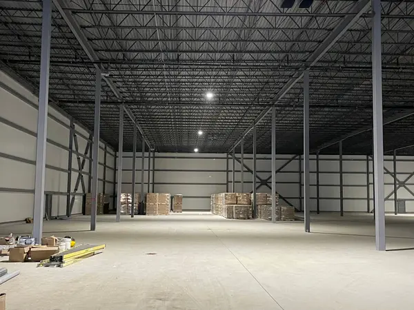 Niagara Falls, ON L2H 0A6,7901 BLACKBURN Pkwy #3