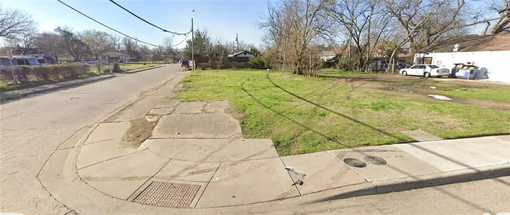 1502 Morris Street, Dallas, TX 75212