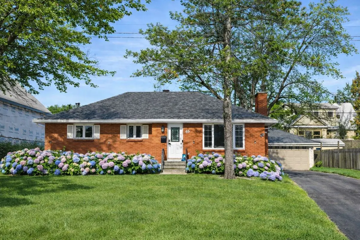 45 Epworth AVE, Meadowlands - Crestview And Area, ON K2G 2L8