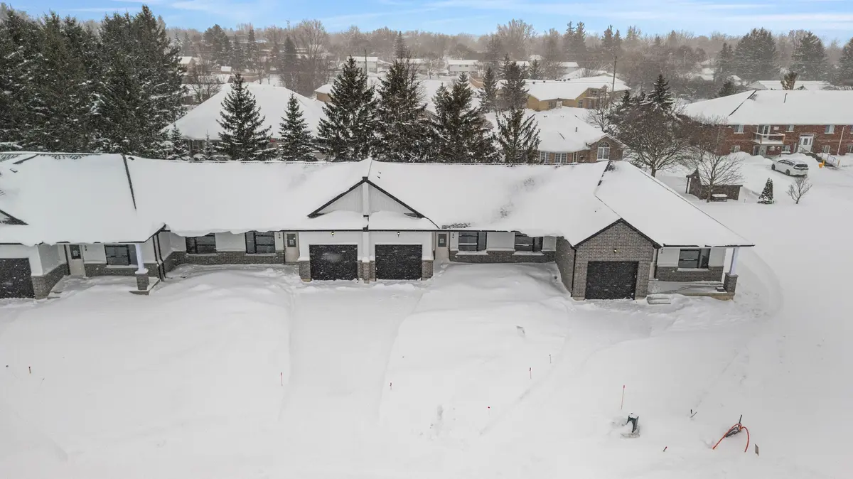 Central Huron, ON N0M 1L0,54 Moonlight CT