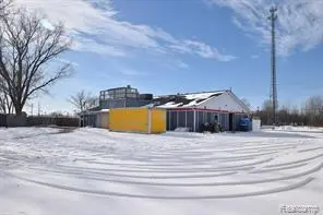 6105 King Road RD, Marine City, MI 48039