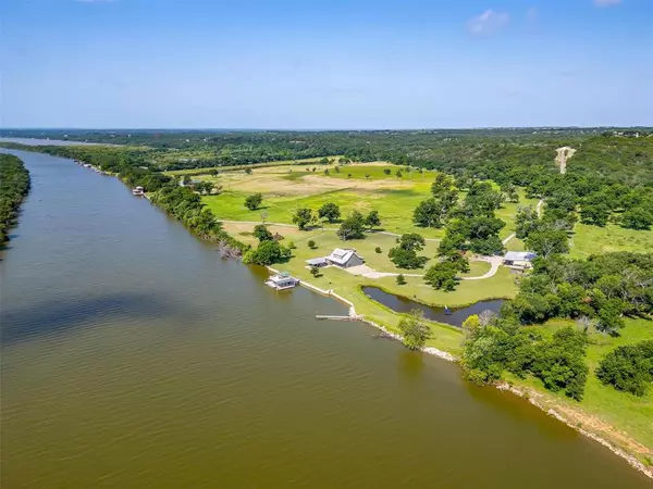 Weatherford, TX 76087,7401 Tin Top Highway