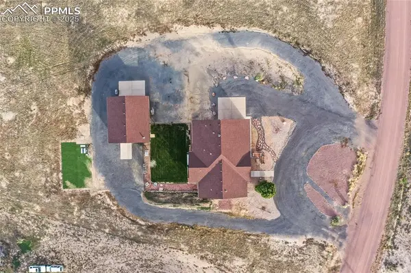 1476 N Bowen DR, Pueblo West, CO 81007