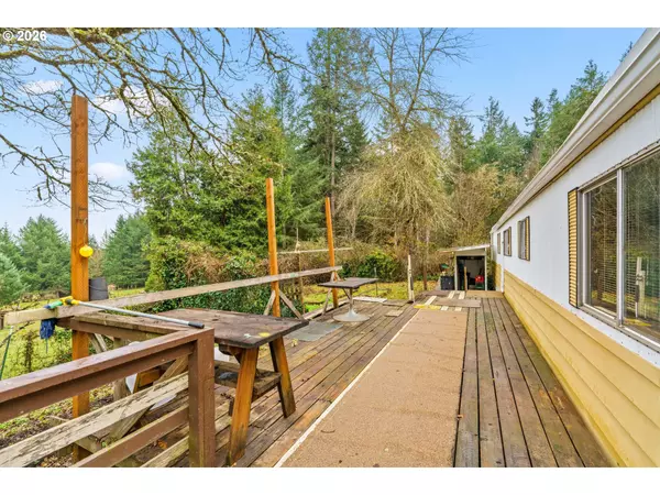 Elmira, OR 97437,89582 DEMMING RD