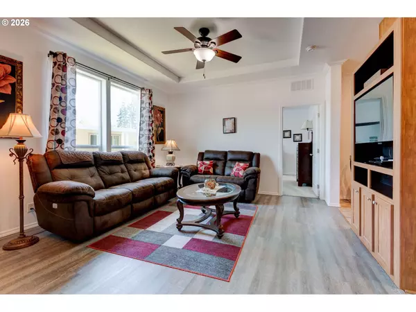 Clackamas, OR 97015,13900 SE HIGHWAY 212 #185