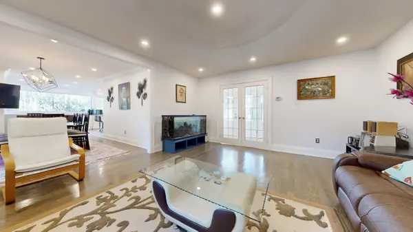 24762 Weirs Side Road, Georgina, ON L0E 1N0