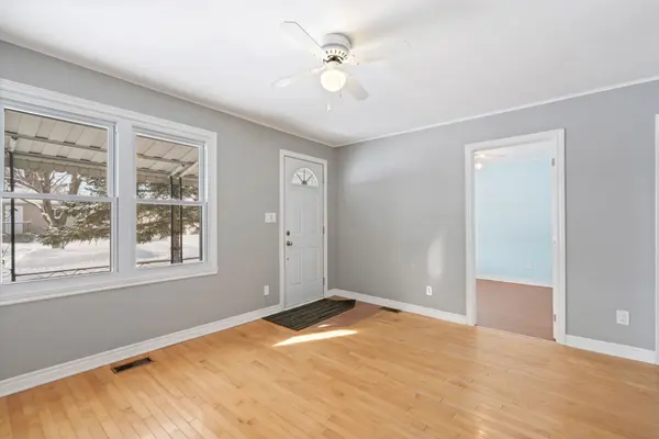 Cornwall, ON K6H 4C7,1109 Larin AVE