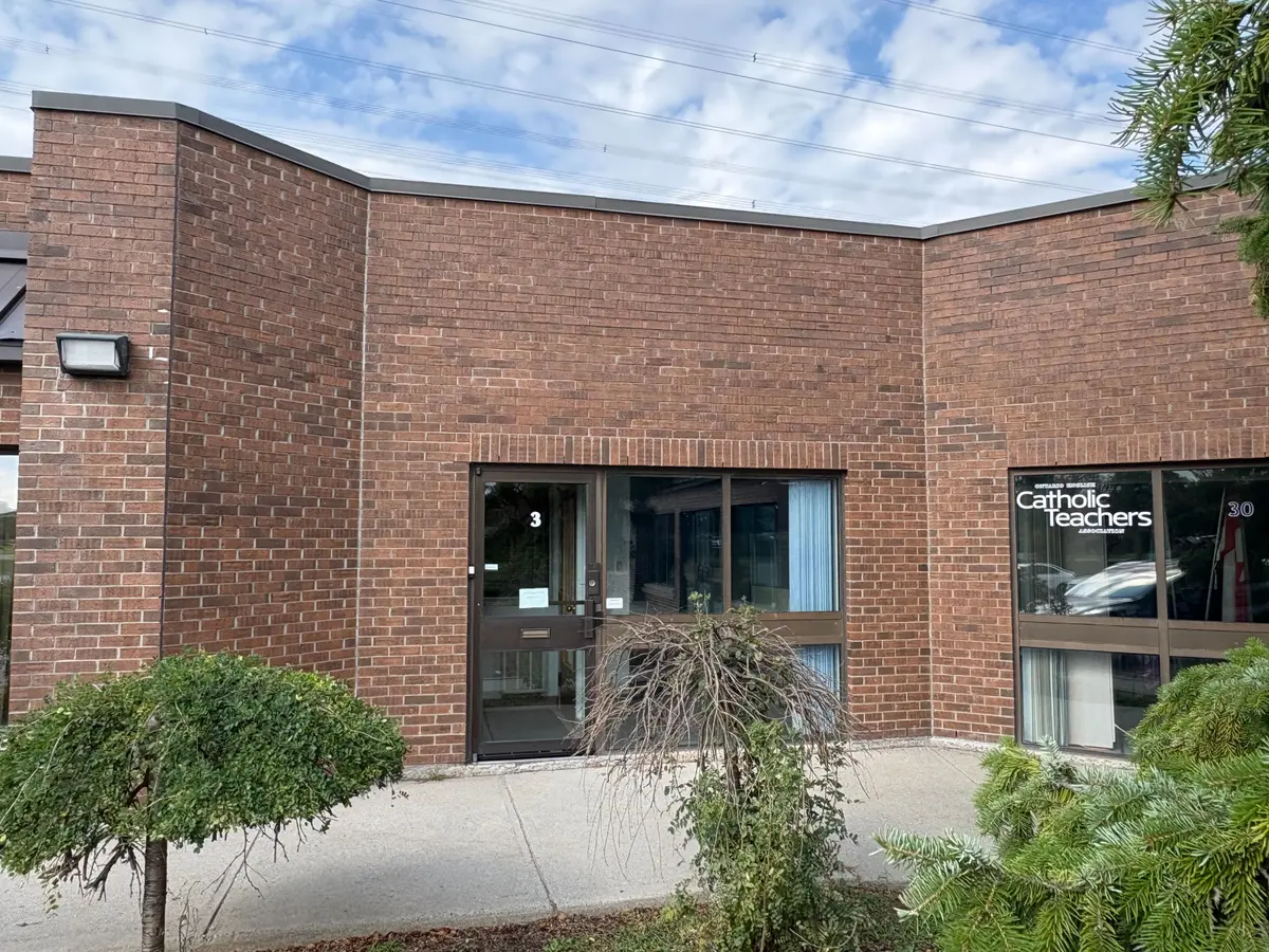 30 Concourse Gate #120, Cityview - Parkwoods Hills - Rideau Shore, ON K2E 7V7