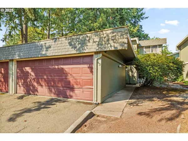 Eugene, OR 97401,1500 NORKENZIE RD #43