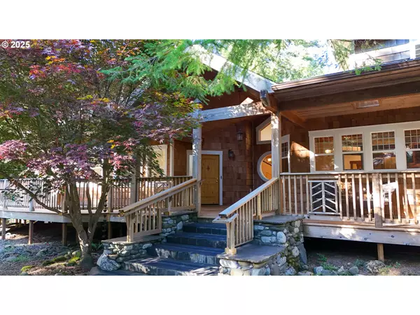 89464 SUNNY LOOP LN, Bandon, OR 97411