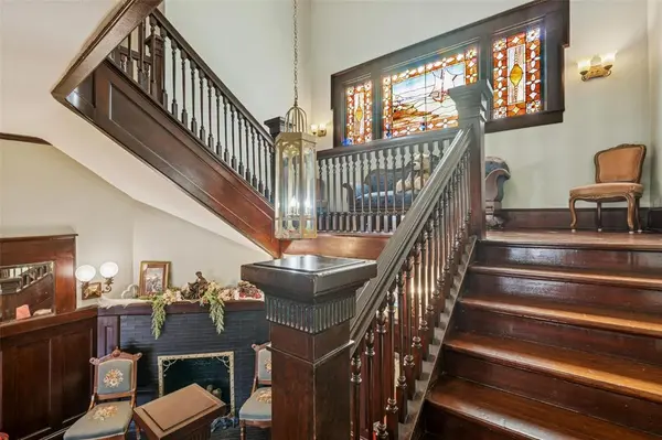 705 Griffith Avenue, Terrell, TX 75160