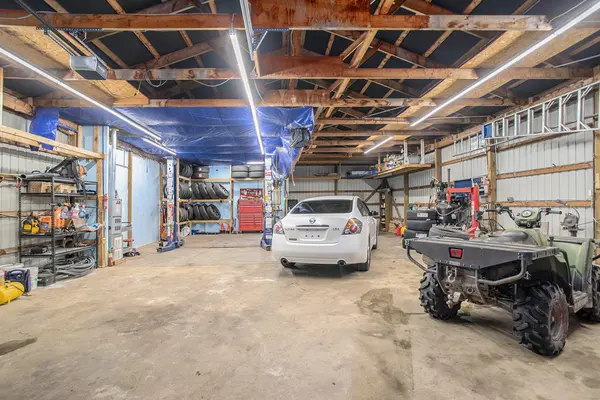 946 Capital AVE NE, Pennfield Twp, MI 49017