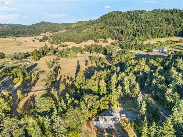 Roseburg, OR 97471,6841 OAK HILL RD