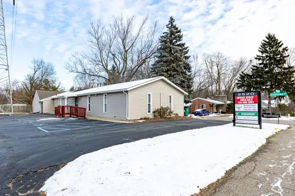 2520 Packard RD ##4, Ypsilanti Twp, MI 48197