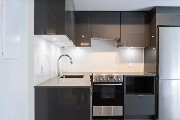 Toronto C08, ON M4W 0B4,395 Bloor ST #2304