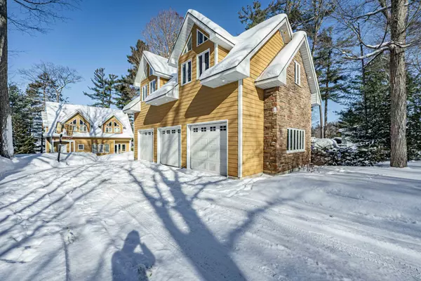 Springwater, ON L0L 1P0,2240 South Orr Lake RD