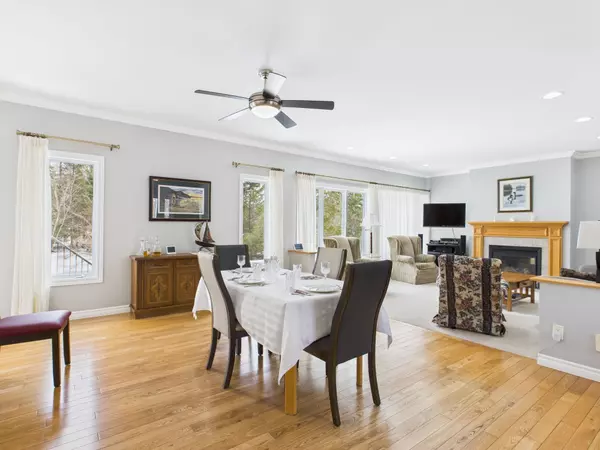 Huron-kinloss, ON N2Z 2X3,282 Huron RD