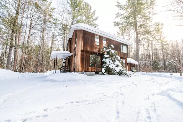 120 Wylie RD, Deep River, ON K0J 1P0