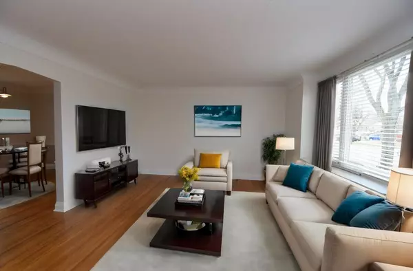 Hamilton, ON L8V 1X6,80 Maclennan AVE