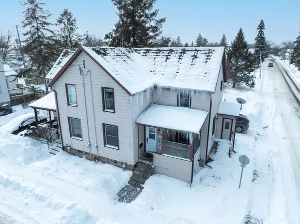 Gananoque, ON K7G 1S5,292 William ST N