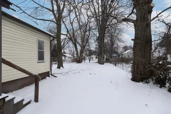 1813 3rd ST, Bay City, MI 48706