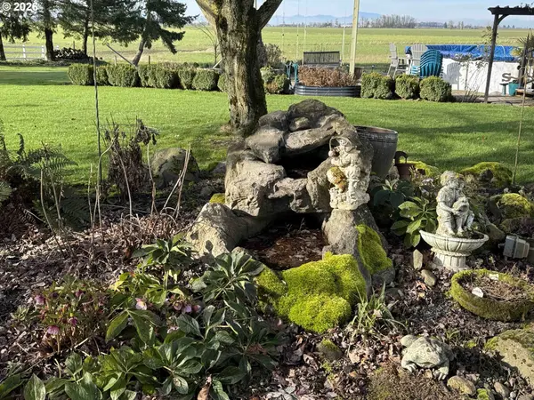 33174 LANGMACK RD, Lebanon, OR 97355