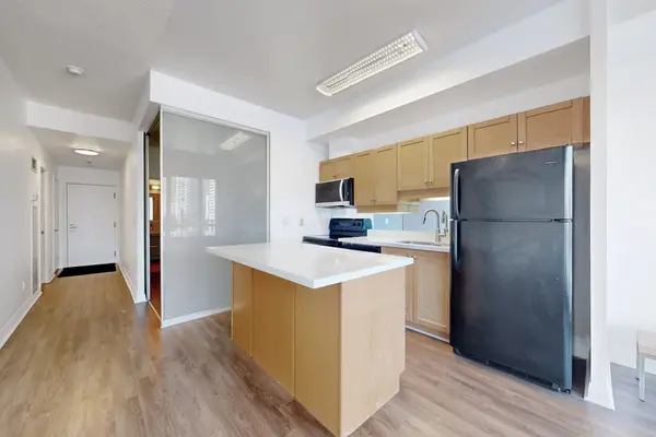 220 Victoria ST #1702, Toronto C08, ON M5B 2R6