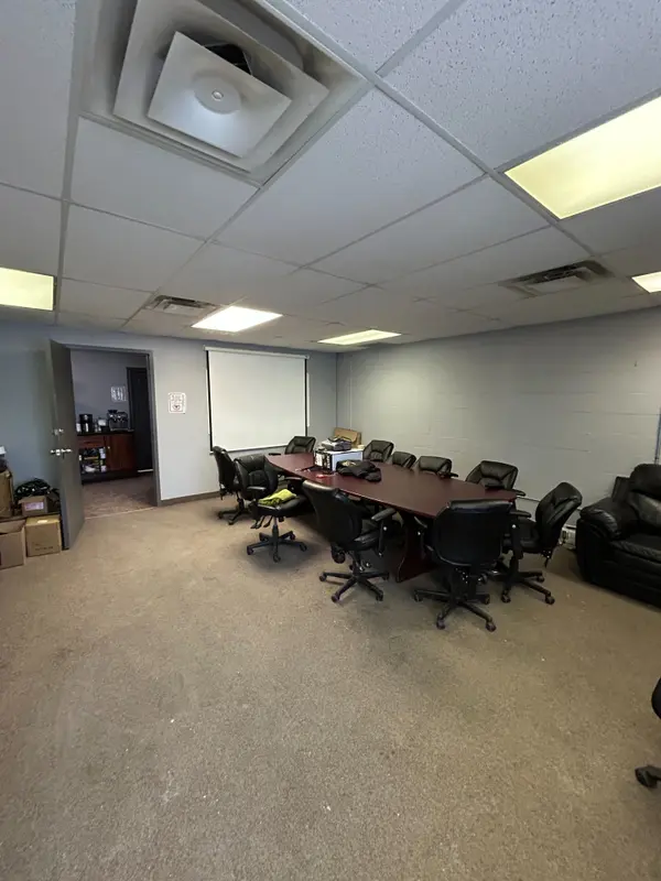 London South, ON N6E 1K7,96 Bessemer CT #8-9