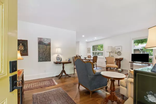 Blue Mountains, ON N0H 2P0,32 LOUISA ST