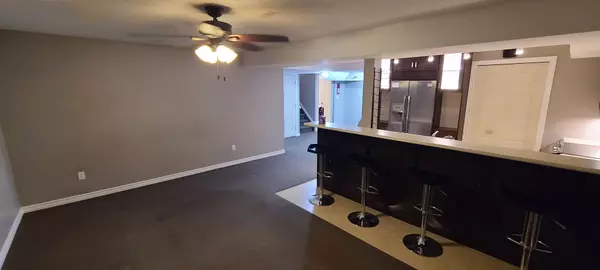 Hamilton, ON L0R 1W0,77 Thames WAY #Basement