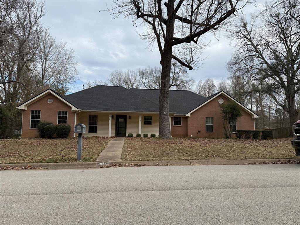 108 Ridglea Lane, Henderson, TX 75652