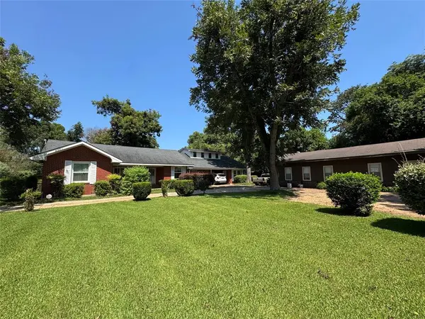 6142 Masonic Drive, Alexandria, LA 71031