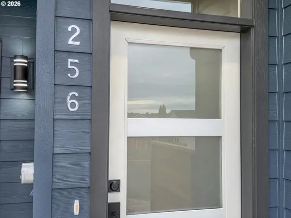 256 NW MAWRCREST AVE, Gresham, OR 97030