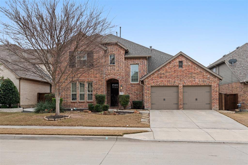 416 Lomax Lane, Fort Worth, TX 76131
