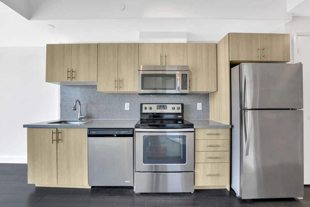 Toronto W04, ON M6A 1S5,16 Mcadam AVE #311