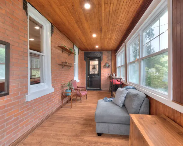 2027 Victoria ST, Howick, ON N0G 1X0