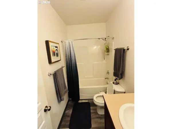 5367 ELK RIDGE DR, Eugene, OR 97402