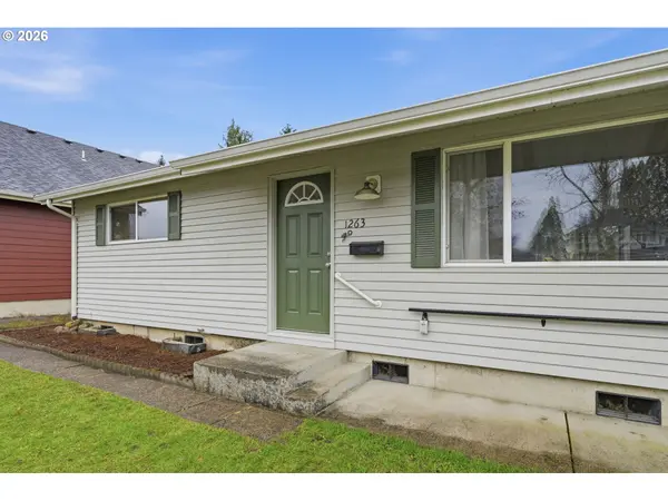 1263 F ST, Springfield, OR 97477