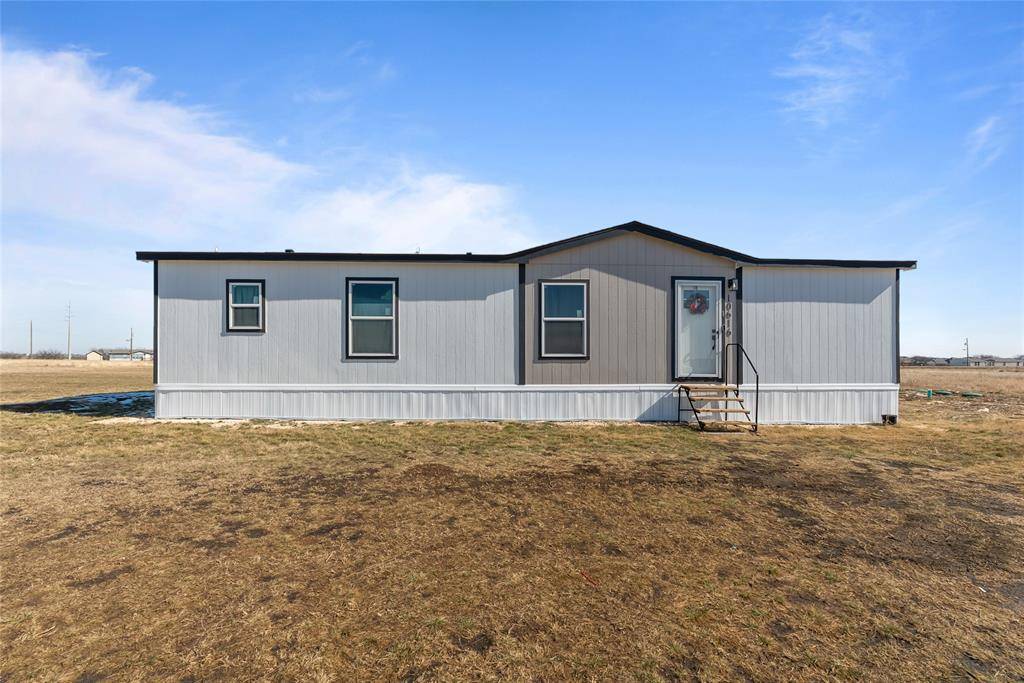 10616 Mustang Drive, Godley, TX 76044