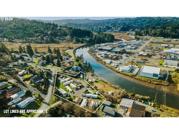 93531 COAL BANK LN, Coos Bay, OR 97420