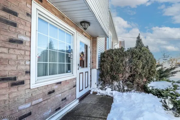 37 Patrick, Carteret Boro, NJ 07008