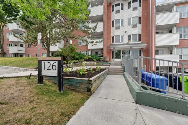 126 Bell Farm RD #B08, Barrie, ON L4M 6J3