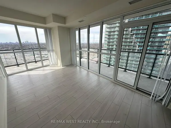 Toronto W06, ON M8V 0A8,38 Annie Craig DR #2511