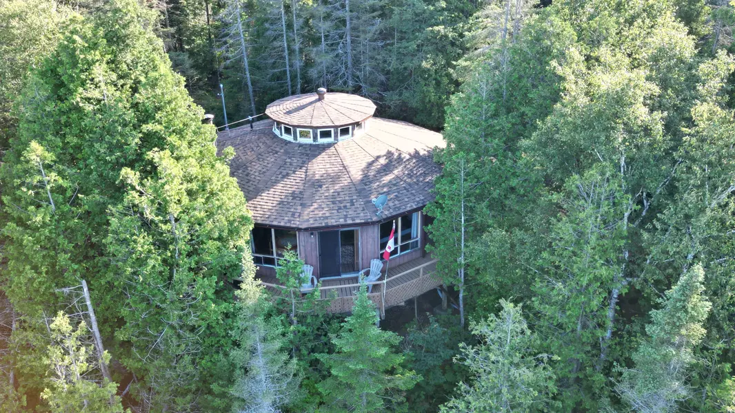 8 CARTER RD, Northern Bruce Peninsula, ON N0H 1W0