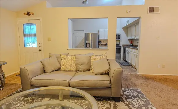 404 Jones Street, Cedar Hill, TX 75104