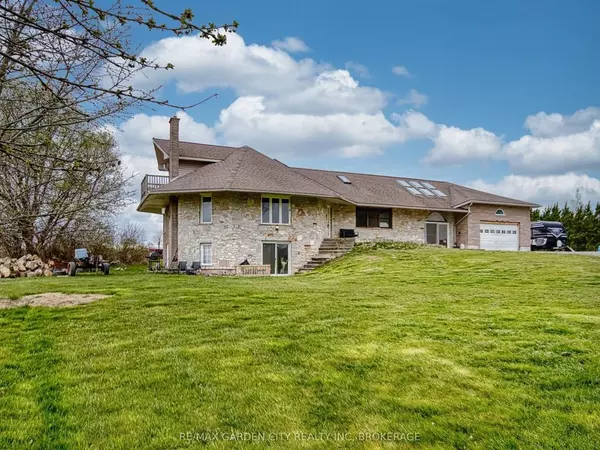 Wainfleet, ON L0S 1V0,33260 Pettit RD