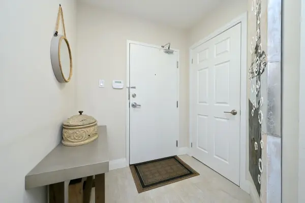 King, ON L0G 1T0,32 Church ST #115