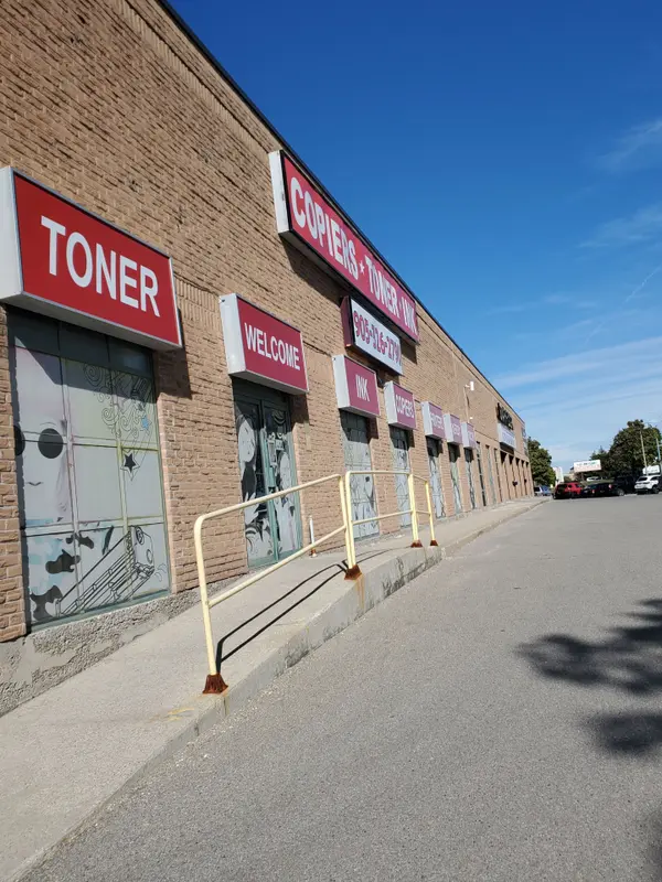 1300 Alness ST #4, Vaughan, ON L4K 2W6